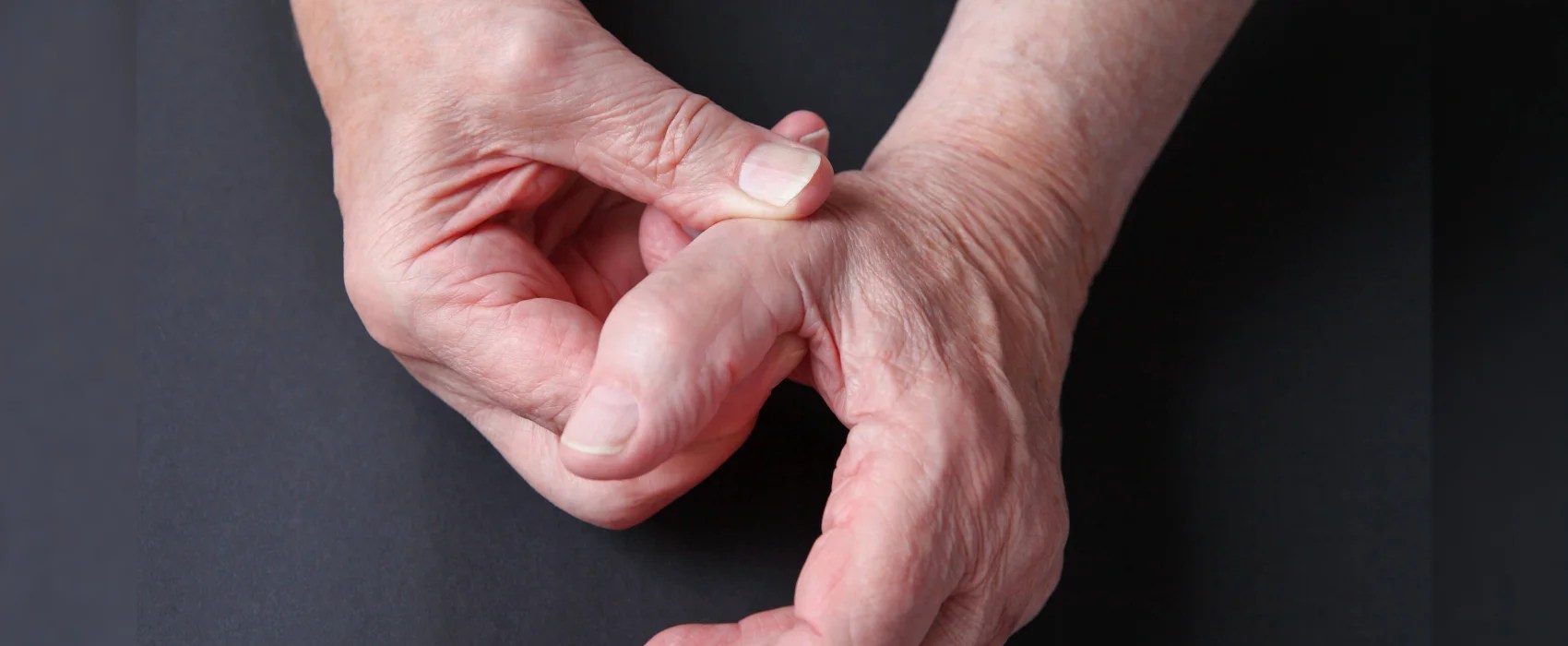 Thumb Joint Pain Causes, Symptoms And Treatment DACORM Massage Gun