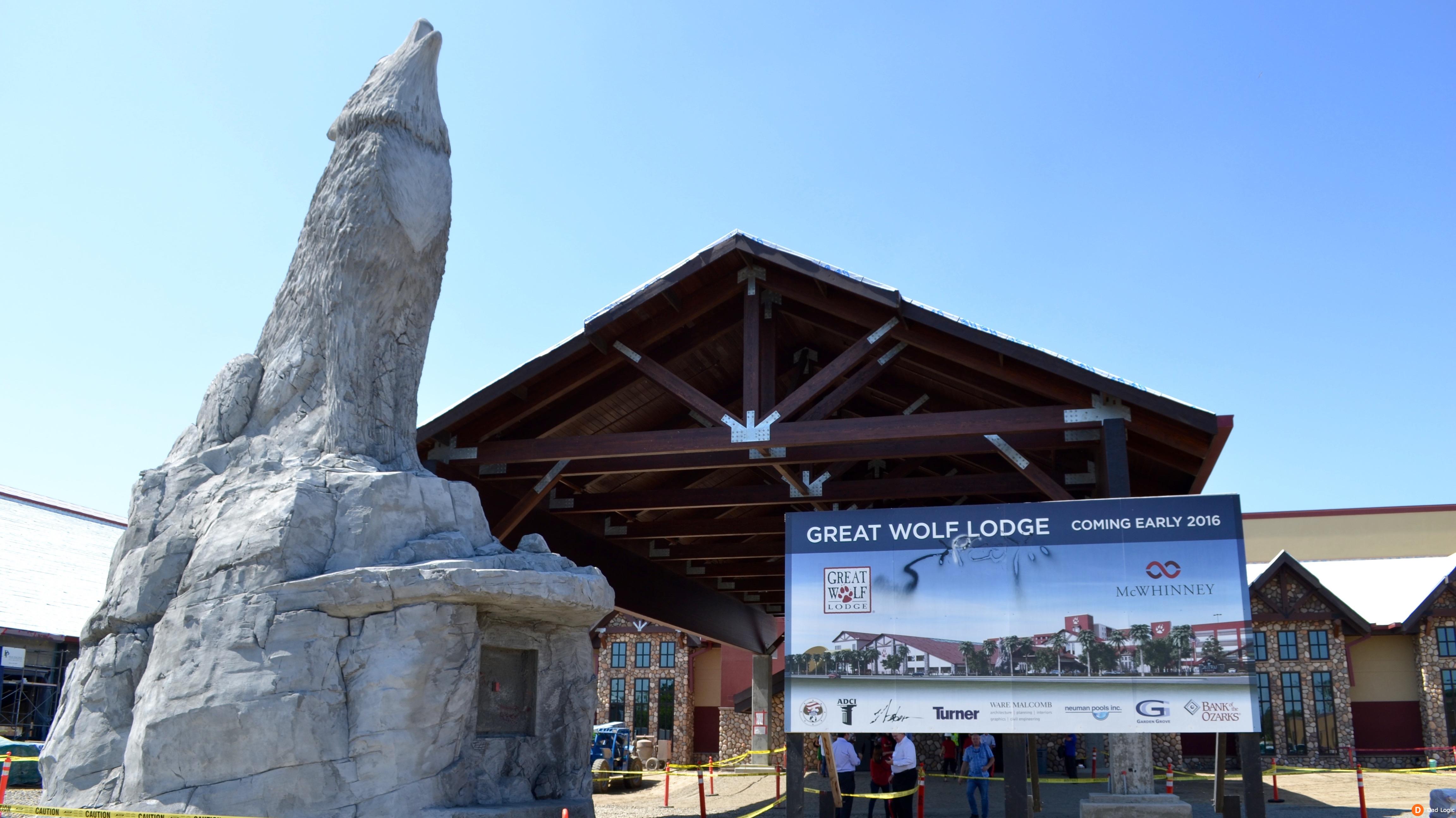Great Wolf Lodge Southern California Opens in March 2016 (Construction