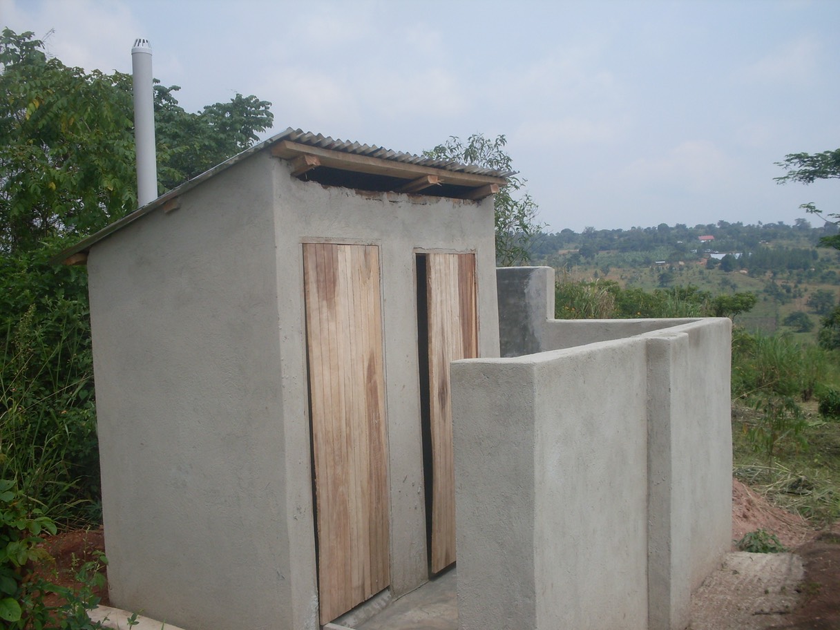 Dayold baby found alive in a school’s pitlatrine Dailymailgh