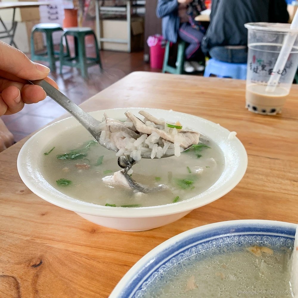 阿憨鹹粥 虱目魚肚粥一碗 130，只有我覺得貴嗎？台南虱目魚料理