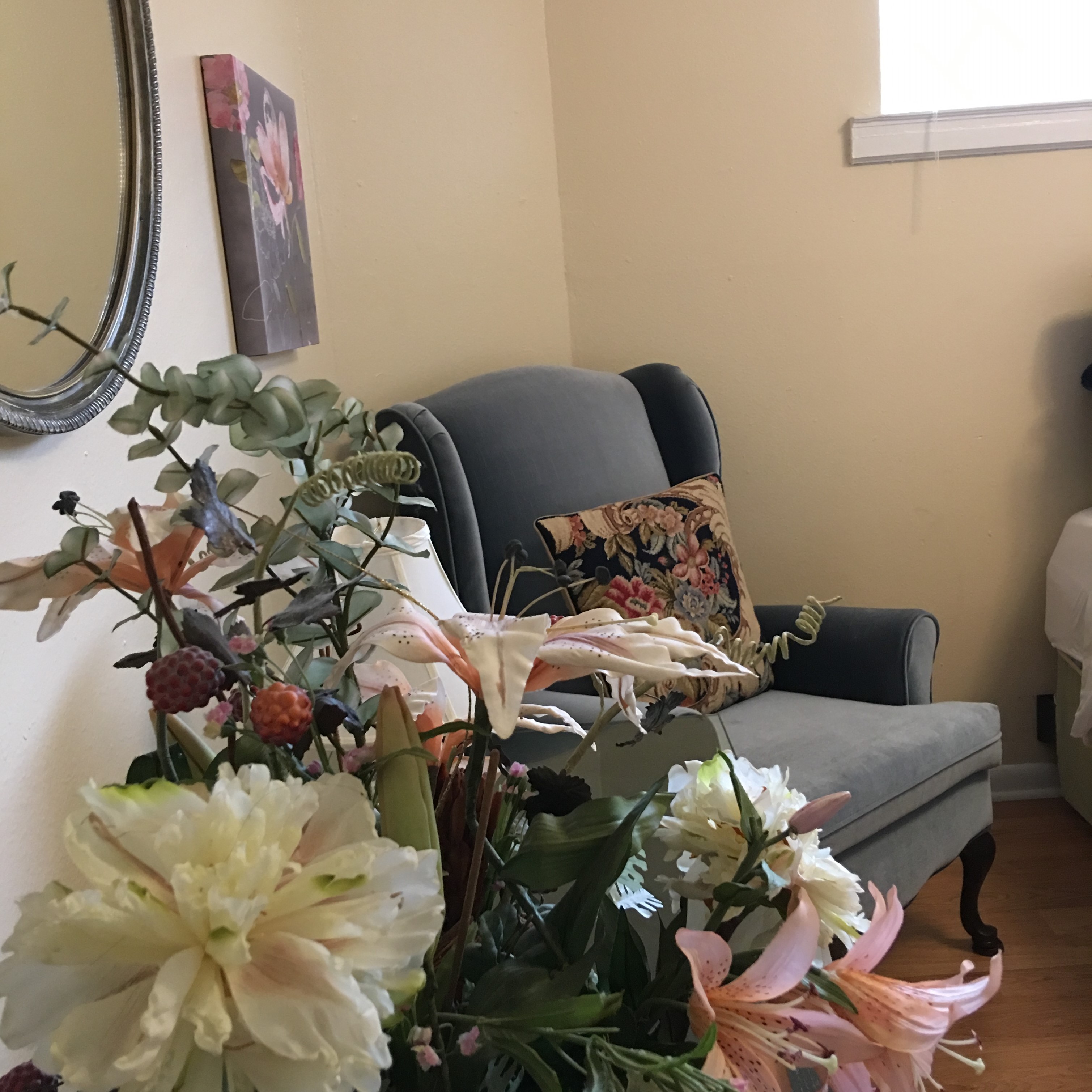 Book Furnished Apartments for Rent Close to Downtown Dallas for