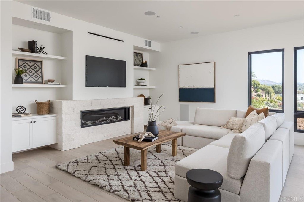 Lone Jack Rd 2, Olivenhain Dalzell Group