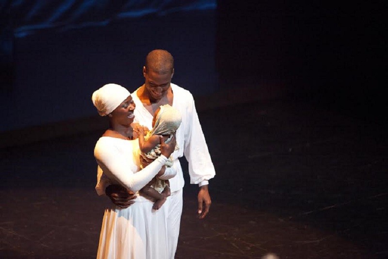 The Dance Enthusiast (Philadelphia) Asks Eleone Dance Theatre about "Carols In Color" The
