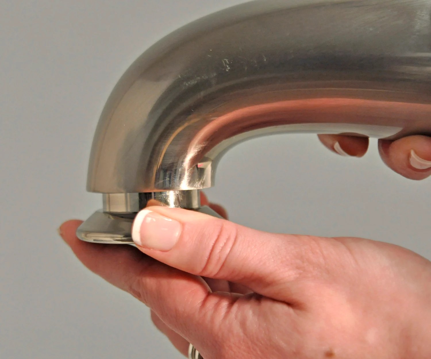 8 in. Decorative Tub Spout with Pull Down Diverter in Brushed Nickel