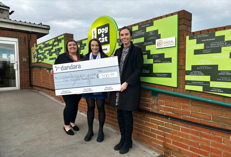 Dandara lends support to Edinburgh animal shelter