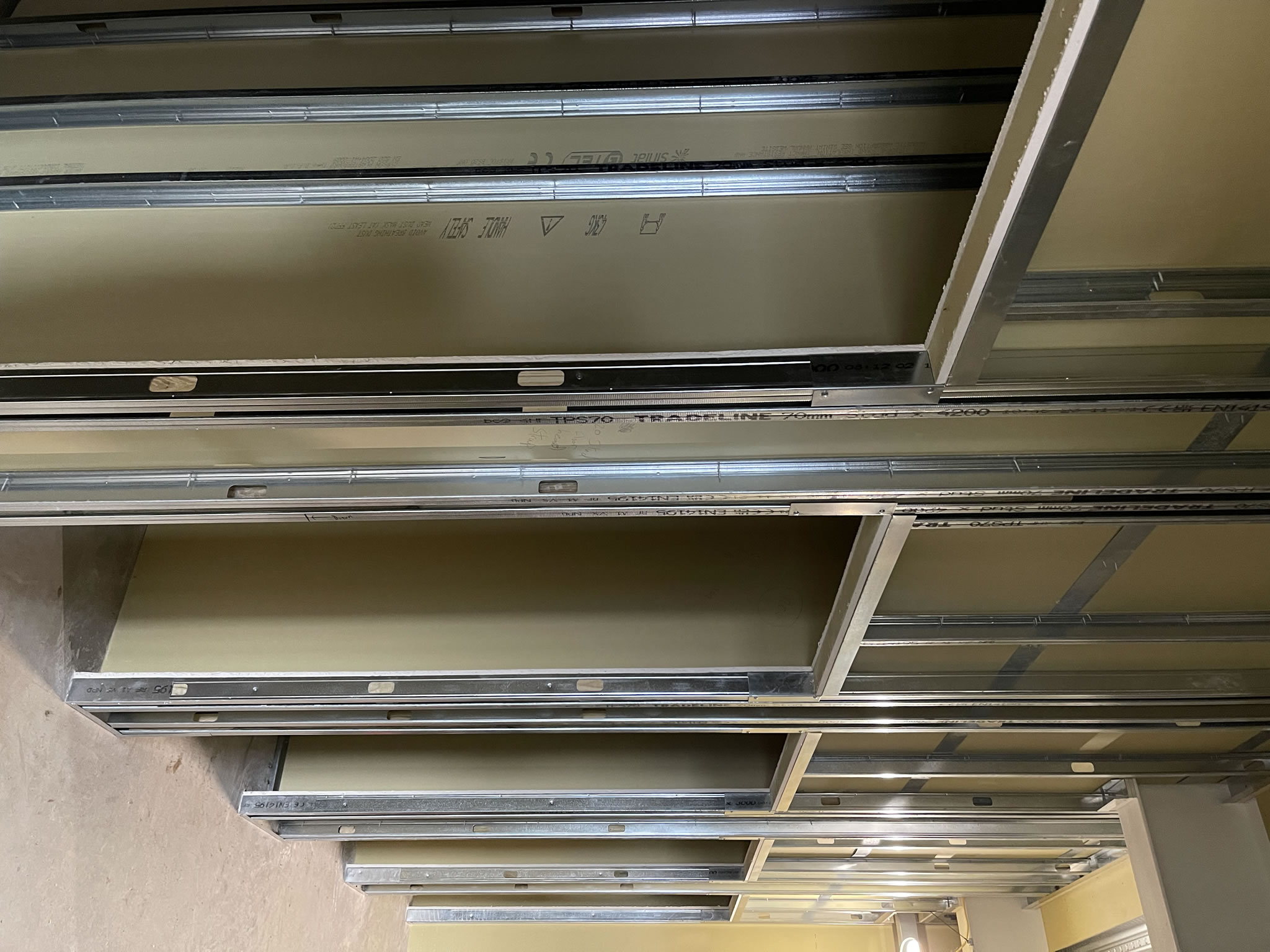 D&G Contracting Partitions