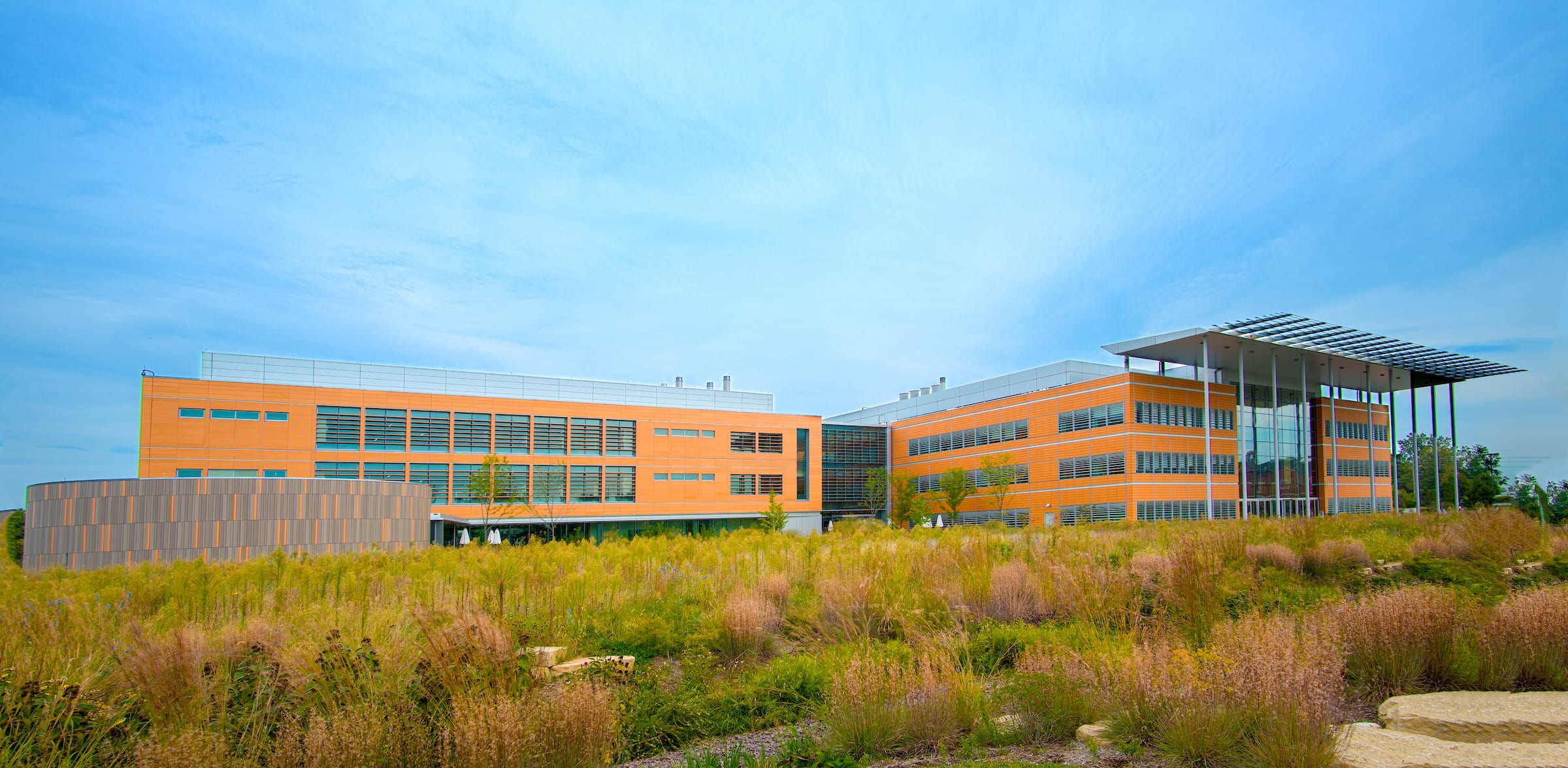 (St. Louis Business Journal) How St. Louis became the heart of global