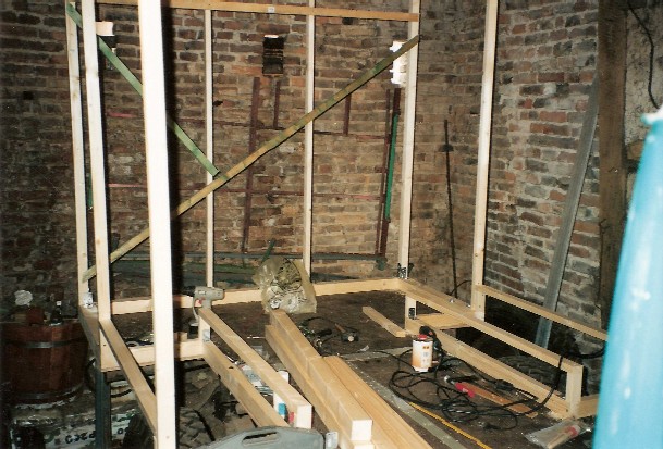 DieWohnkabine wird inStänderbauweise errichtet.