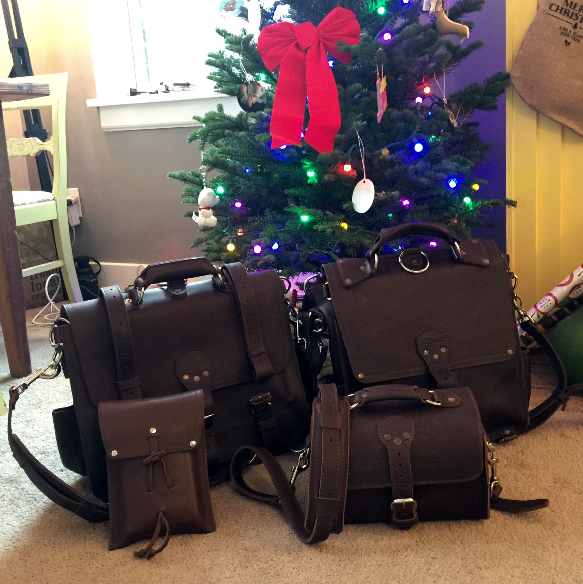 Breaking in a Saddleback Briefcase Daniel Hoang