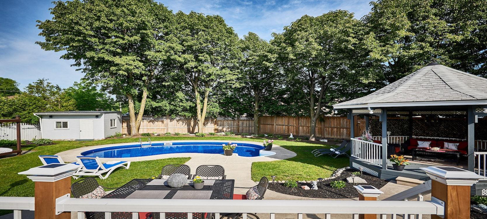 Clarington Homes with Pools for Sale Clarington, ON Real Estate