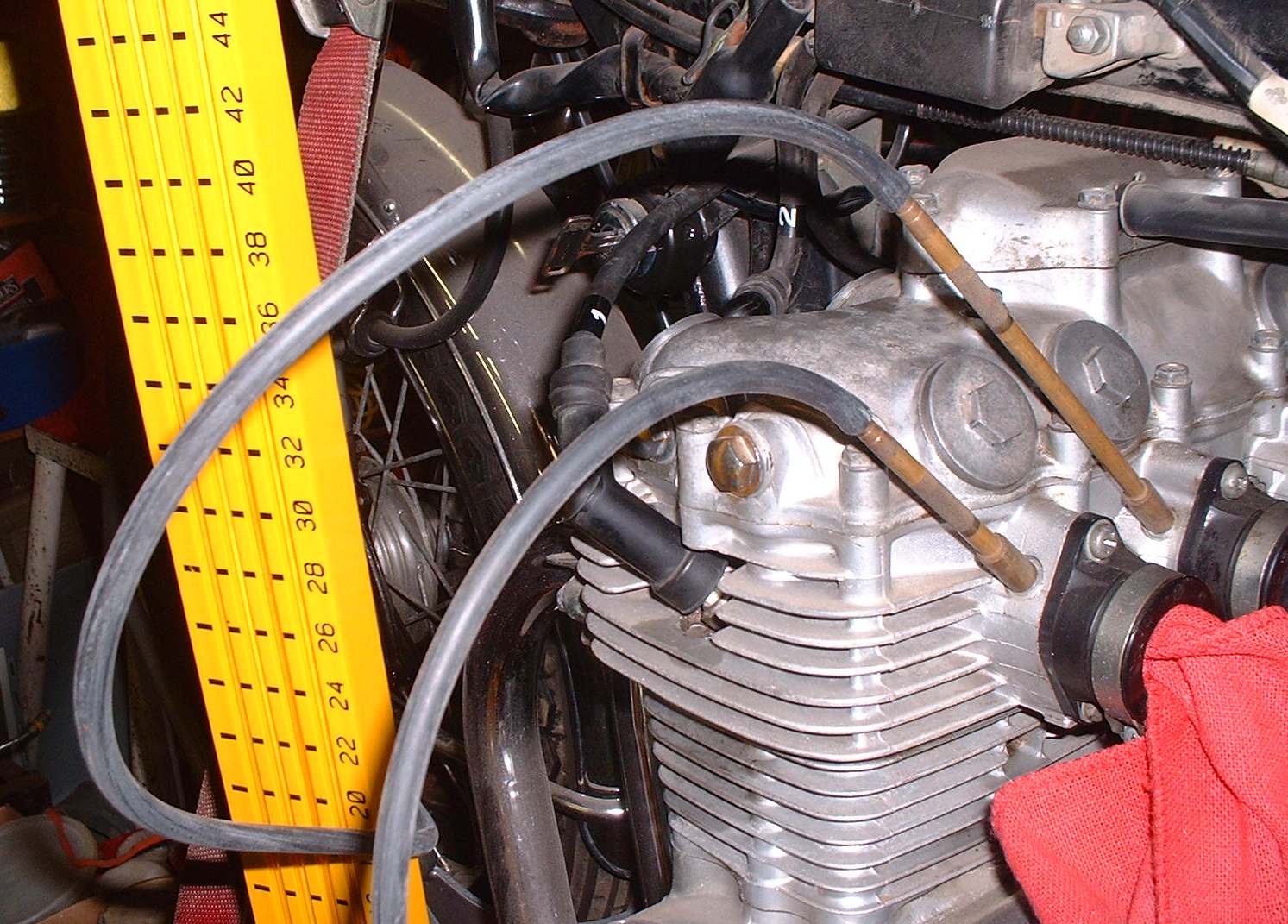 Dan's Motorcycle Carburator Balancing