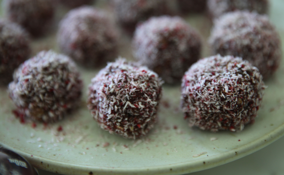 Chocolate Raspberry Quinoa Balls Daphne Oz