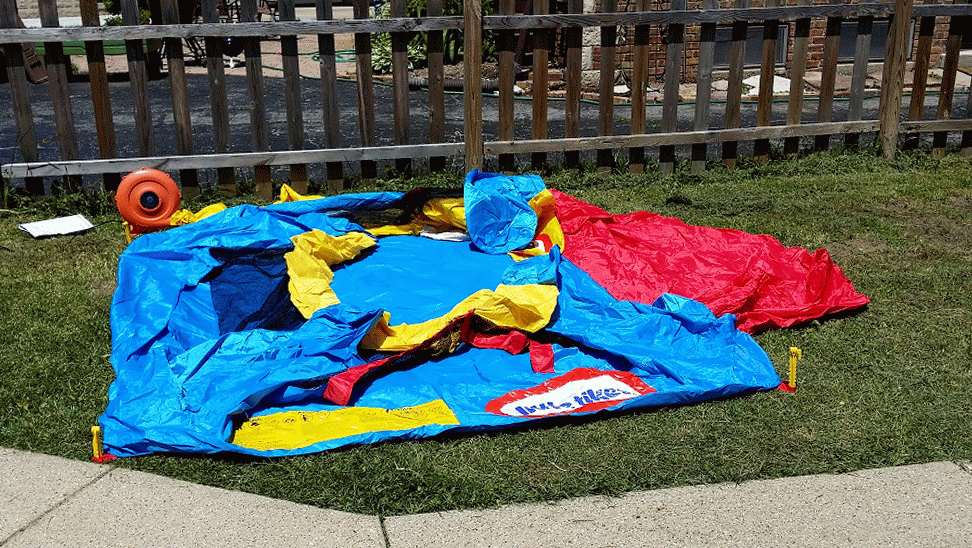 Host Your Own Bounce House Play Date! » Life With Darcy