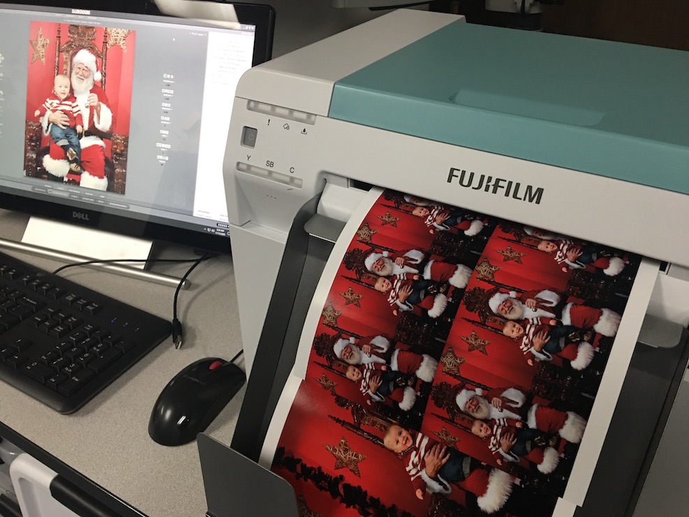Ten Reasons to use Darkroom software for your Santa Photos Darkroom