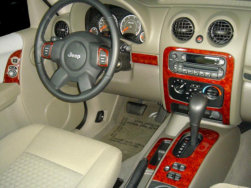 Jeep Liberty dash kit photos