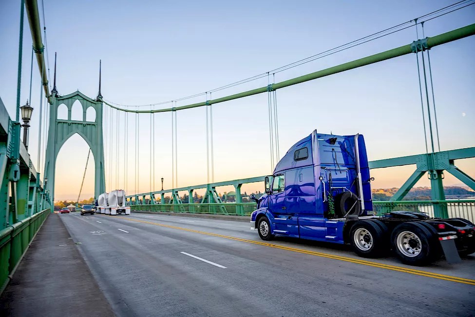 Drop and Hook Loads DAT