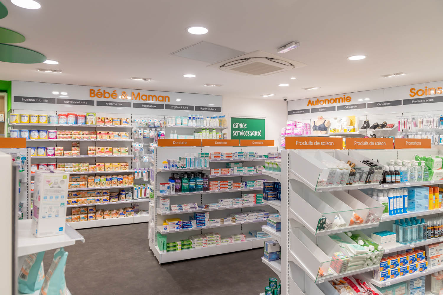 Agencement Pharmacie de Saint Joseph Mobil M