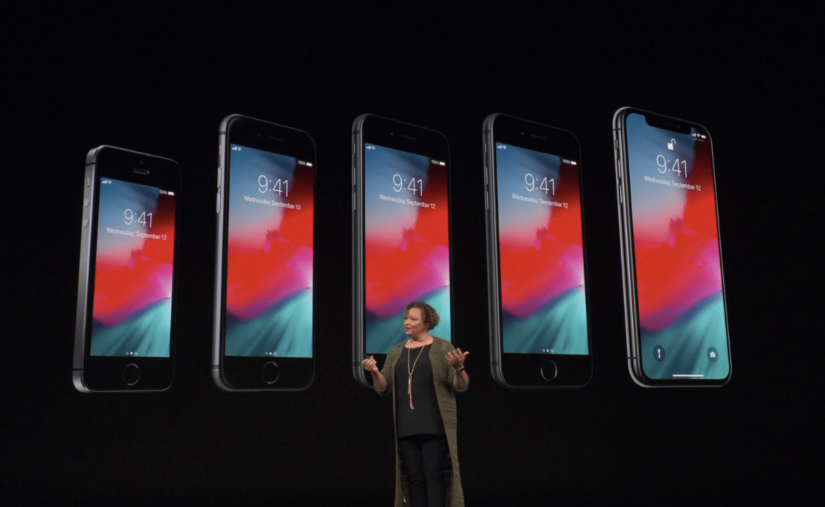 新型iPhone発表 XSとXRの2系統 ホームボタンと指紋認証は完全撤廃 ゼロから始めるスマートフォン