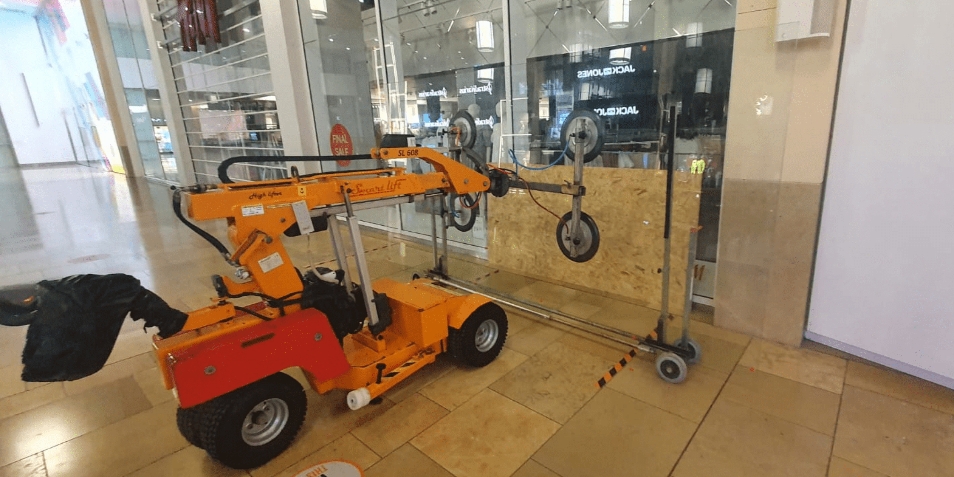 Cardiff Shop Front Glass Exchange Case Study AMC Hire