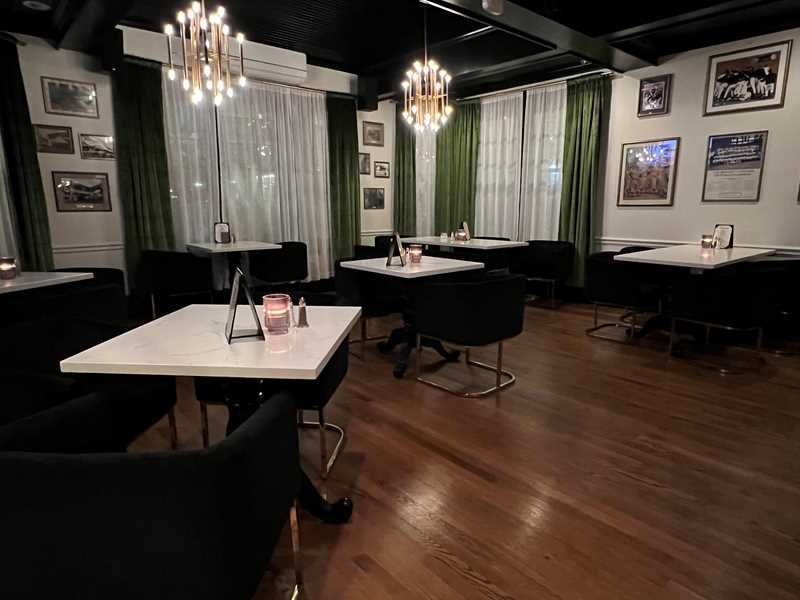 Mineola, New York Restaurant Hours & Contact Davenport Press Restaurant