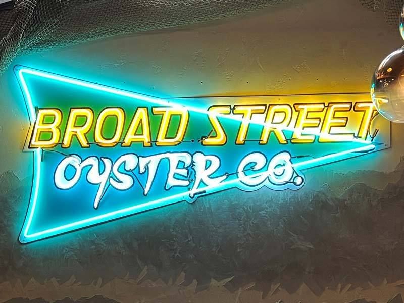 Commercial Neon Sign Repair & Restoration Near Me Dave's Signs
