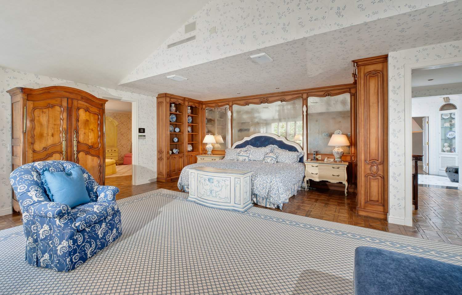 200 S. Mapleton Dr Holmby Hills — David Kramer Group