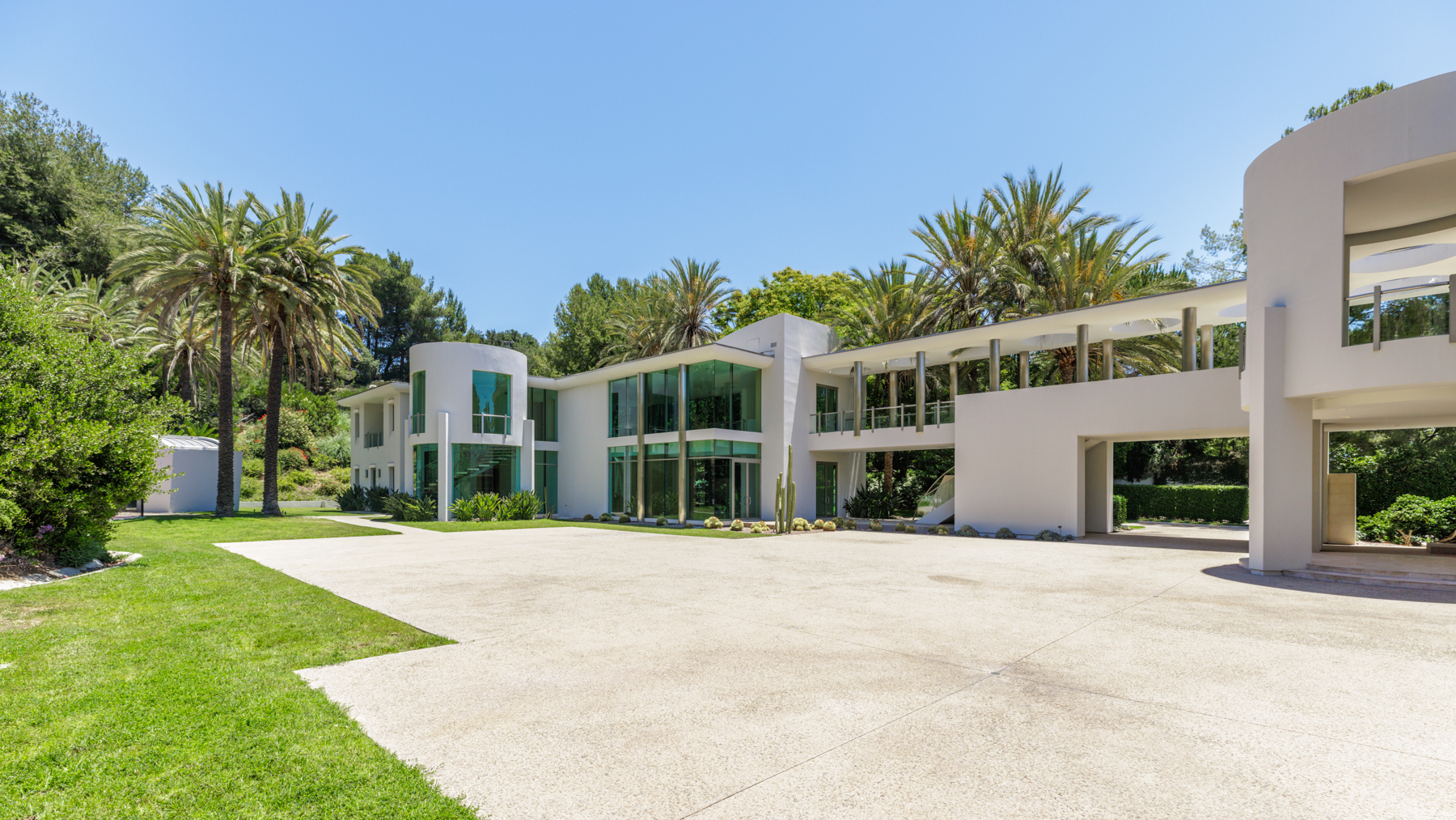 72 Beverly Park Beverly Hills Post Office David Kramer 310.691.2400