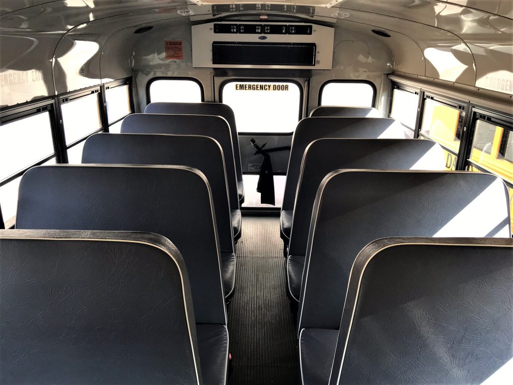 School Buses with AC David Thomas Trailways