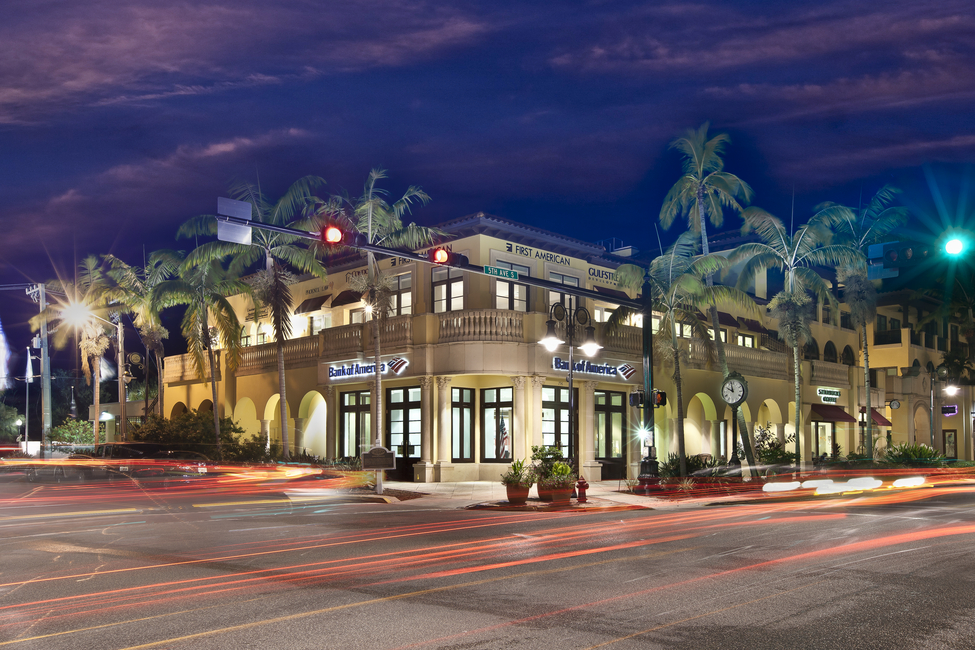 Fifth Avenue Suites Book Meeting Room Space at 780 5th Avenue South