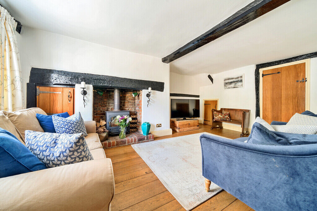 2 bedroom mid terraced property for sale Pearson Road, Sonning, RG4