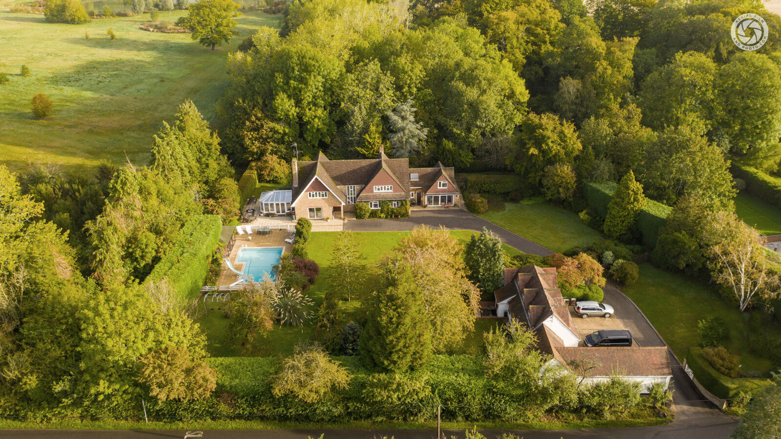 5 bedroom detached house for sale Blakes Lane, Hare Hatch, RG10