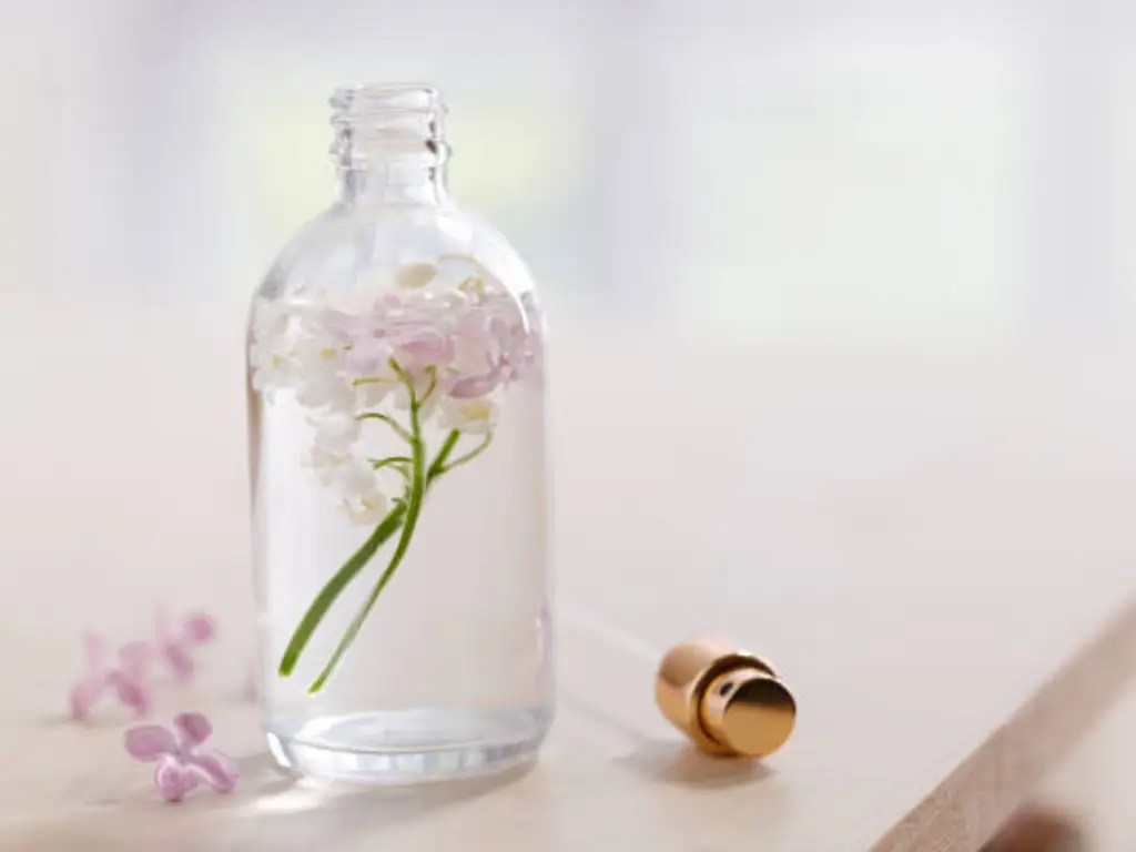 Easy Repurposing What to Do with Empty Perfume Bottles daxin