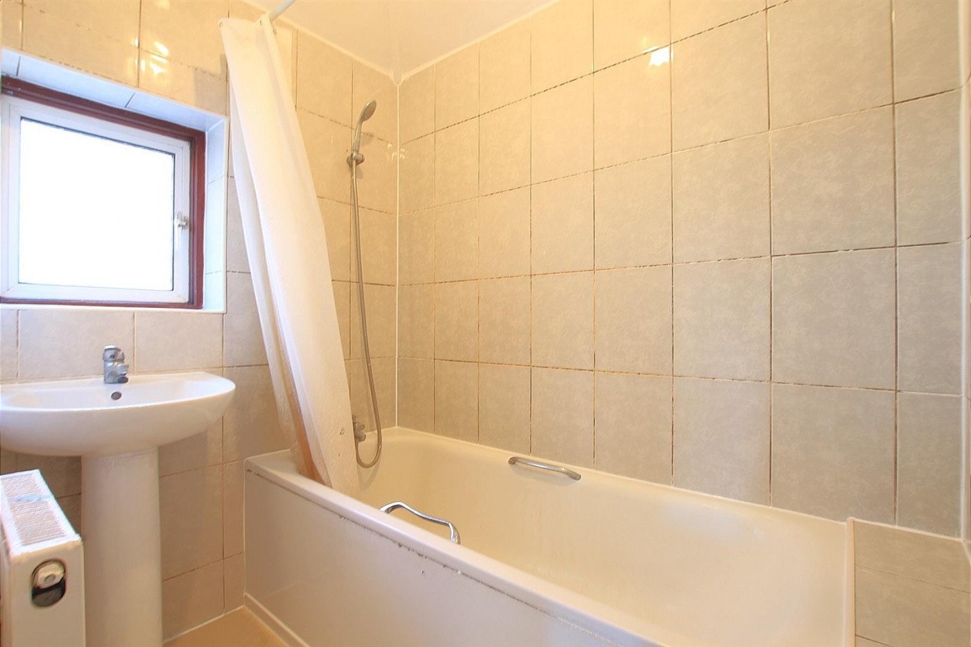 Gresham Road, Hounslow, TW3, 4 bedroom, House SemiDetached