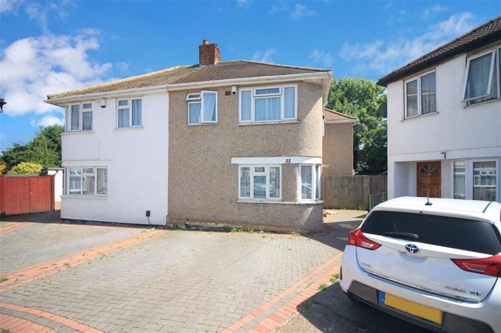 Dunbar Close, Hayes, UB4, 4 bedroom, House SemiDetached
