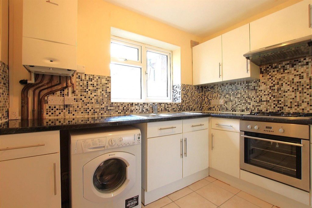 Ash Grove, Heston, TW5, 2 bedroom, Apartment