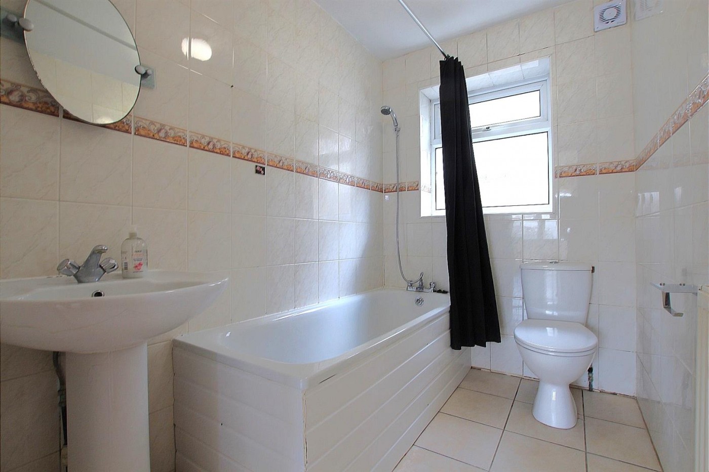 Ash Grove, Heston, TW5, 2 bedroom, Apartment