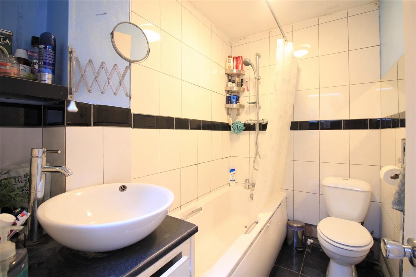 Shackleton Road, Southall, UB1, 5 bedroom, House End Terrace