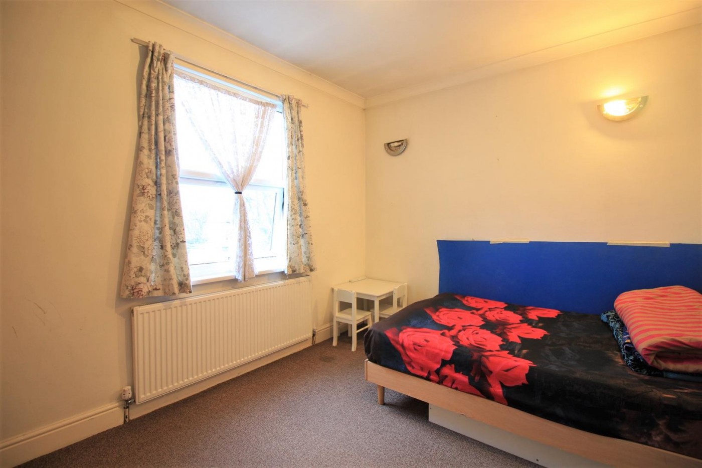 Shackleton Road, Southall, UB1, 5 bedroom, House End Terrace