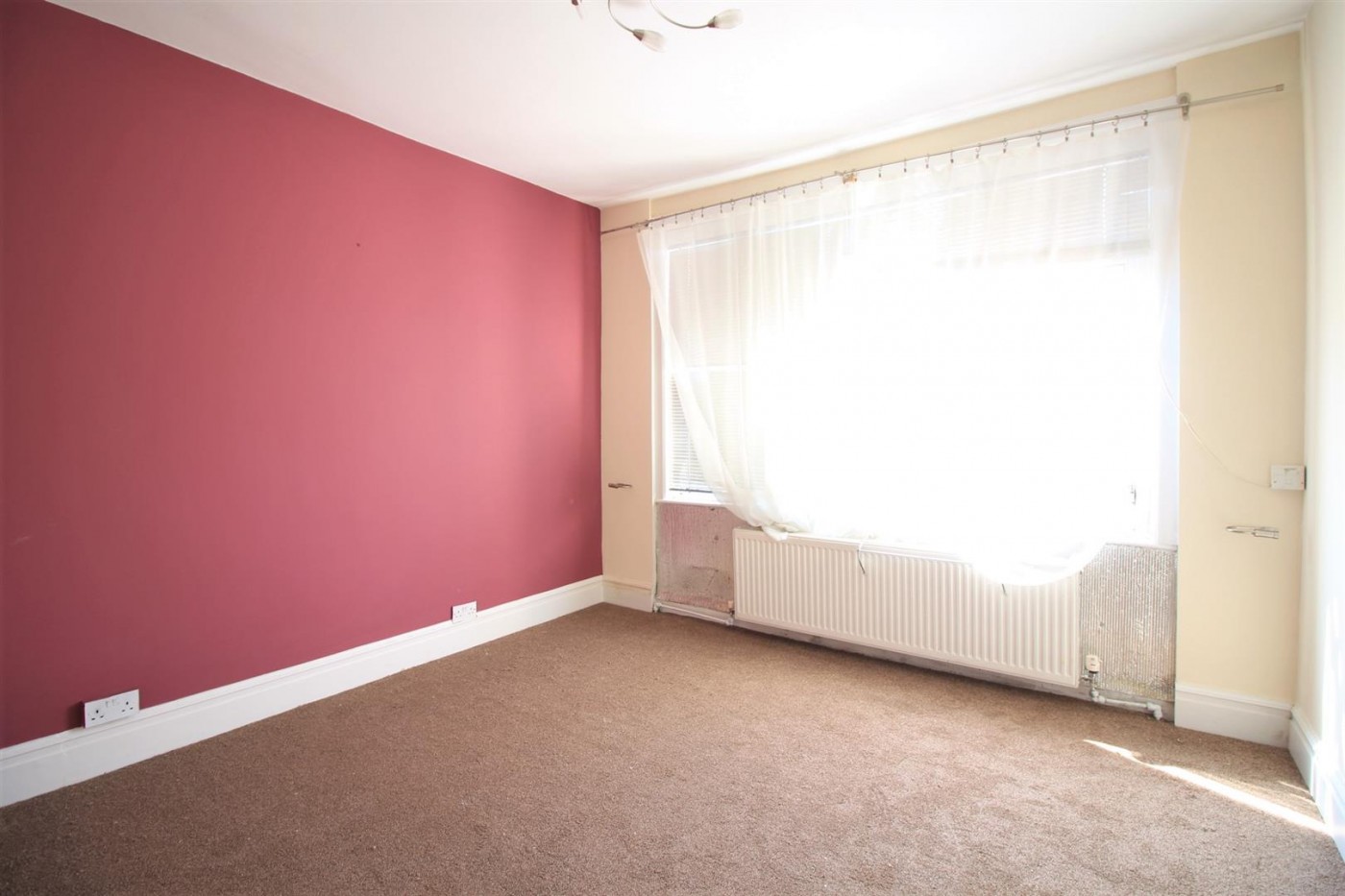 Maswell Park Road, Hounslow, TW3, 4 bedroom, House SemiDetached