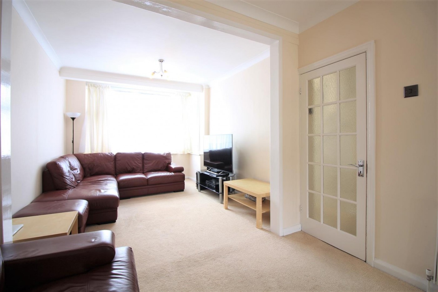 Wentworth Road, Southall, UB2, 3 bedroom, House End Terrace