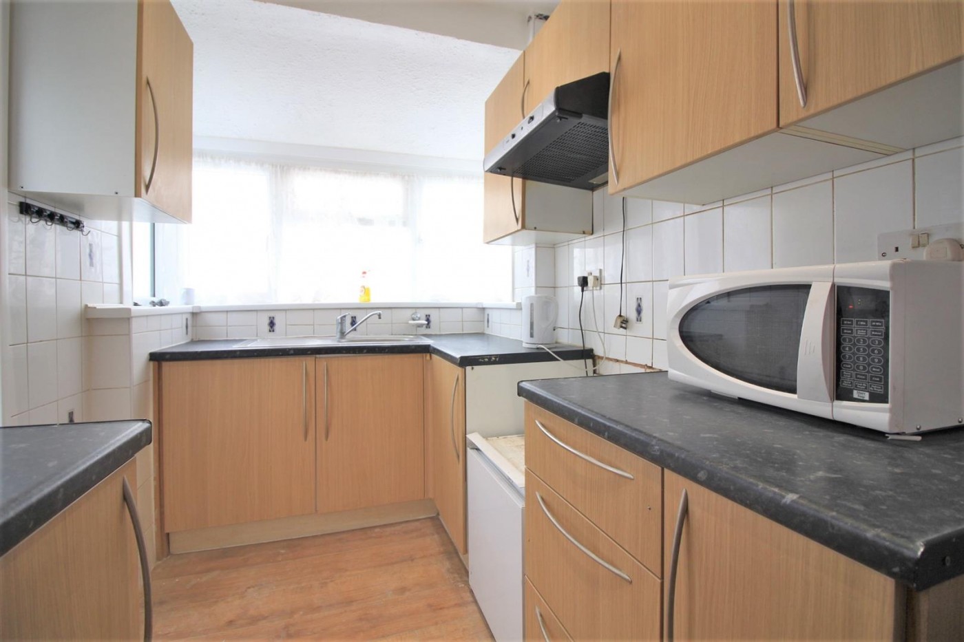 Myrtle Avenue, Feltham, TW14, 4 bedroom, House End Terrace