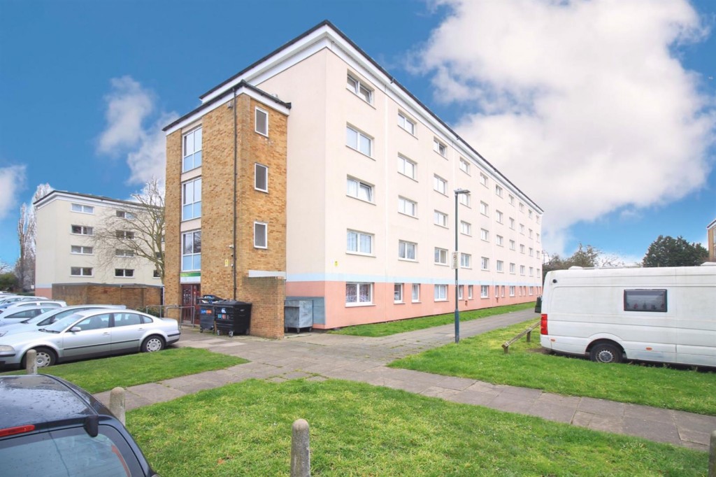 Edgar Road, Whitton, Hounslow, TW4, 2 bedroom, Apartment