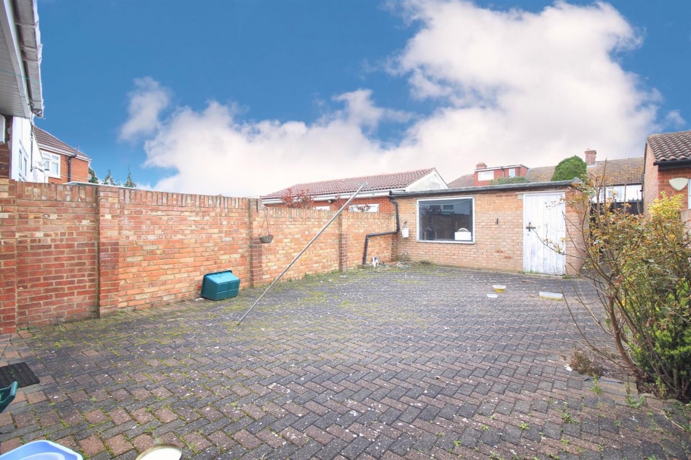 Burnham Gardens, Cranford, TW4, 3 bedroom, House Terraced