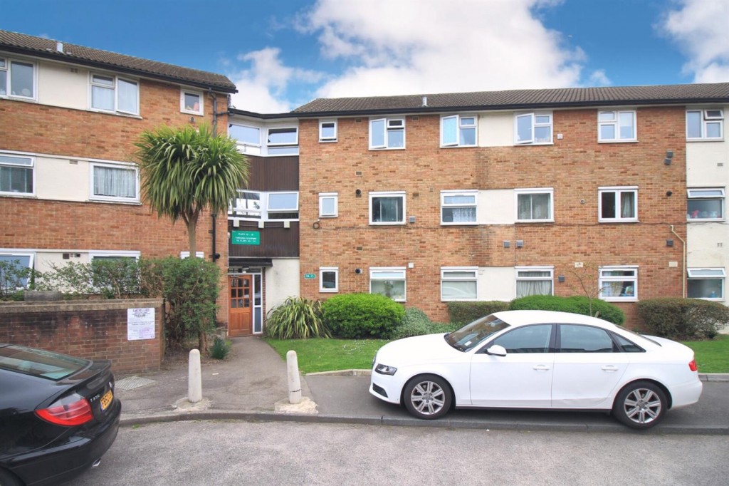 Sefton Court, Jersey Road, Hounslow, TW3, 2 bedroom, Apartment