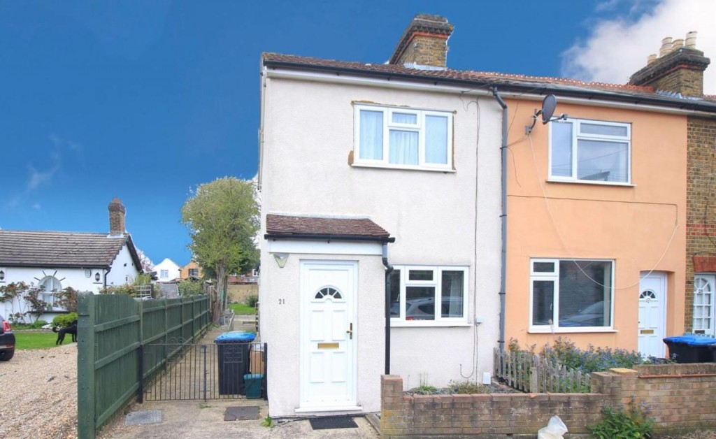 Laburnum Road, Chertsey, KT16, 3 bedroom, House End Terrace