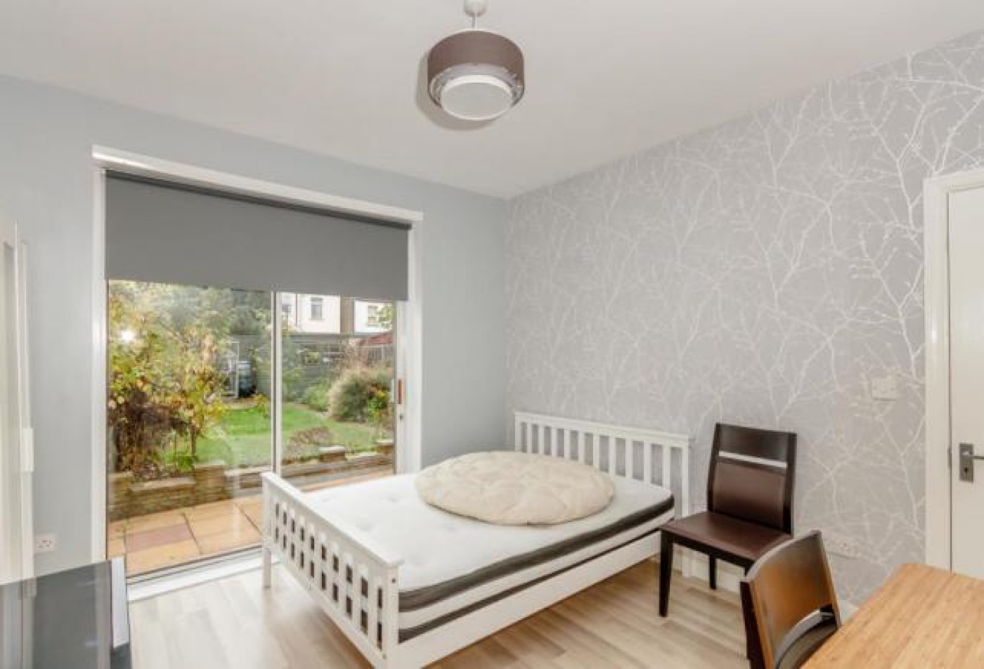 Tiverton Road, Hounslow, Middlesex, TW3, 4 bedroom, House SemiDetached