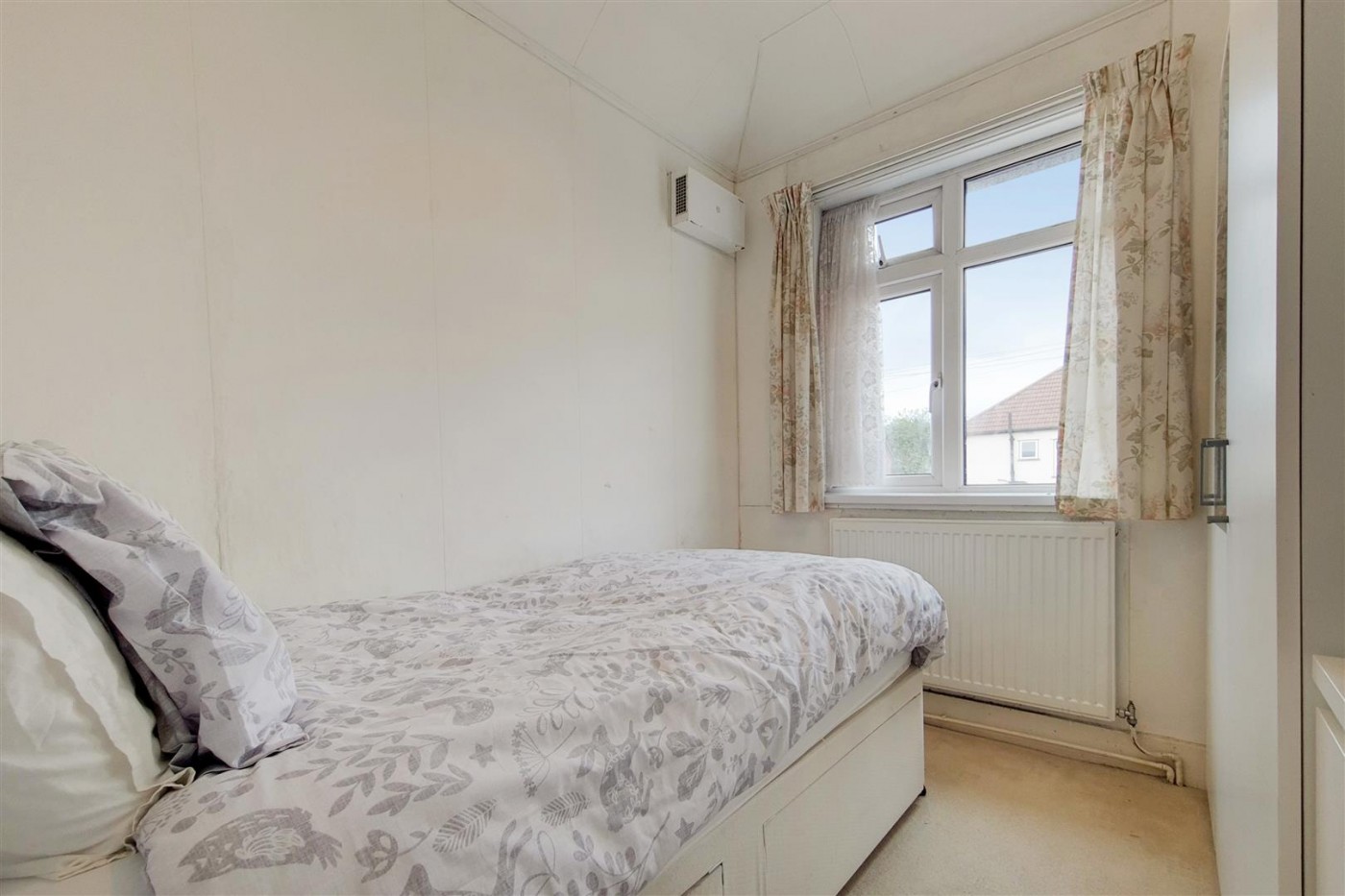 Hinton Avenue, Hounslow, TW4, 3 bedroom, House SemiDetached