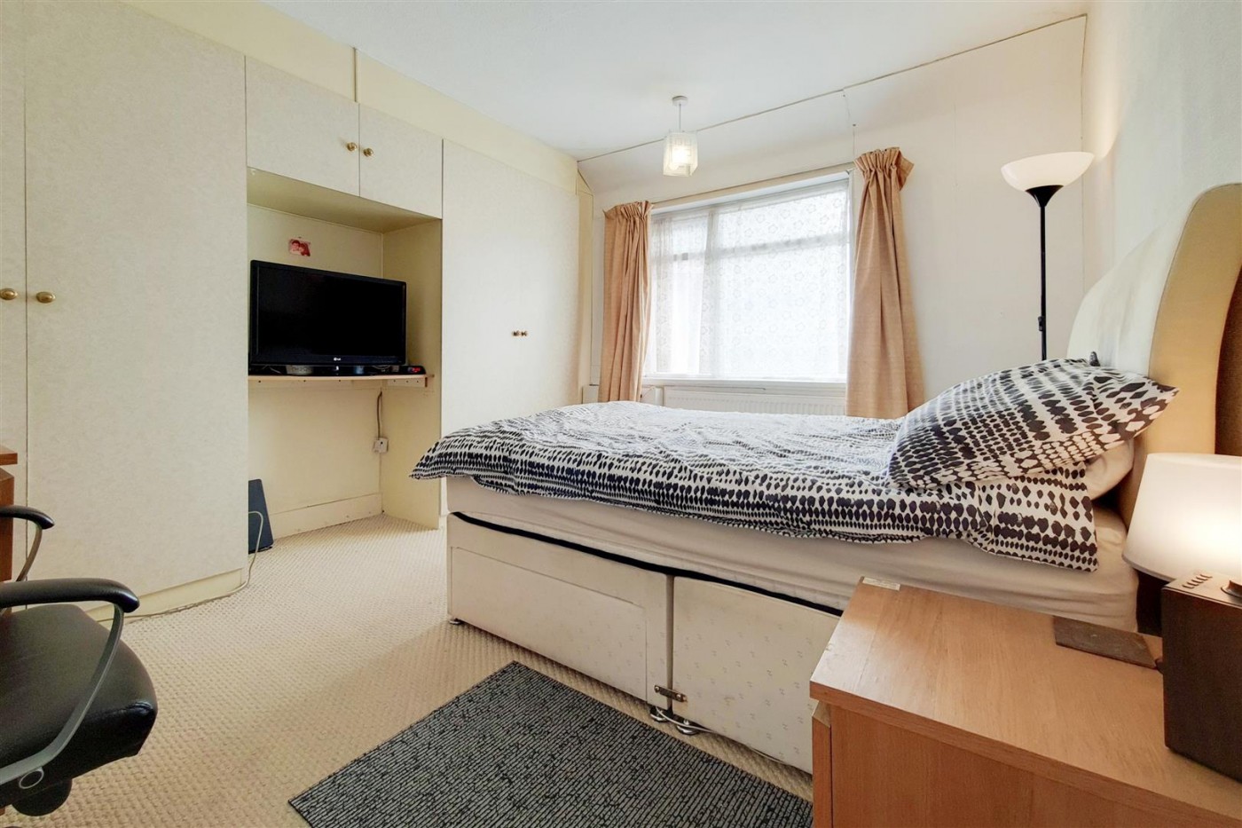 Hinton Avenue, Hounslow, TW4, 3 bedroom, House SemiDetached