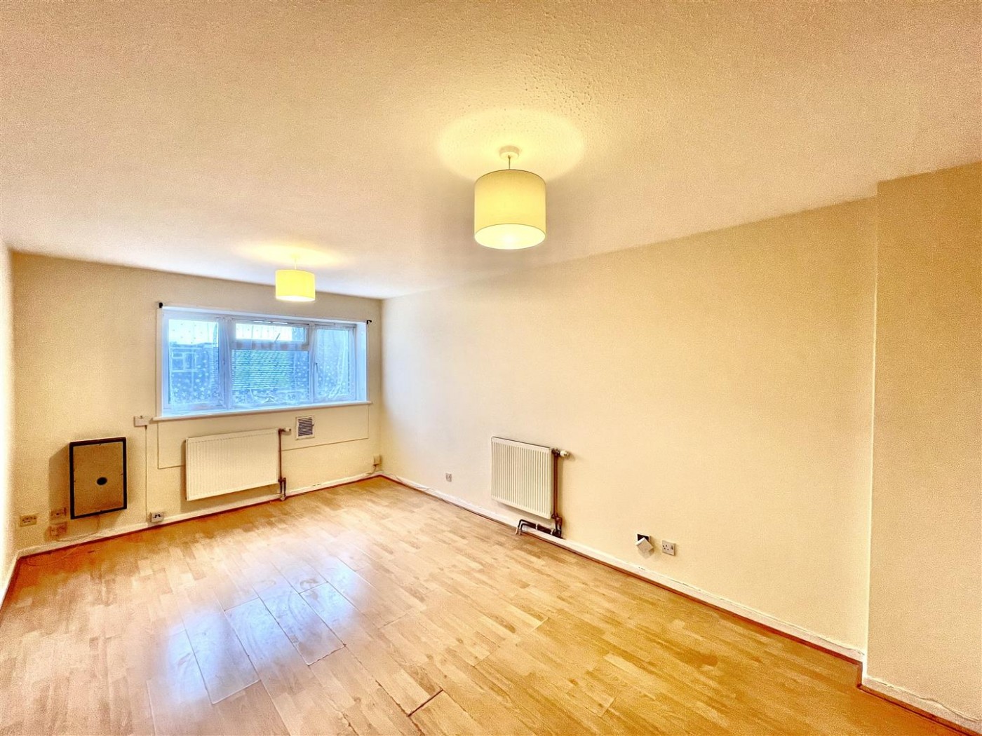 Midsummer Avenue, Hounslow, TW4, 1 bedroom, Apartment