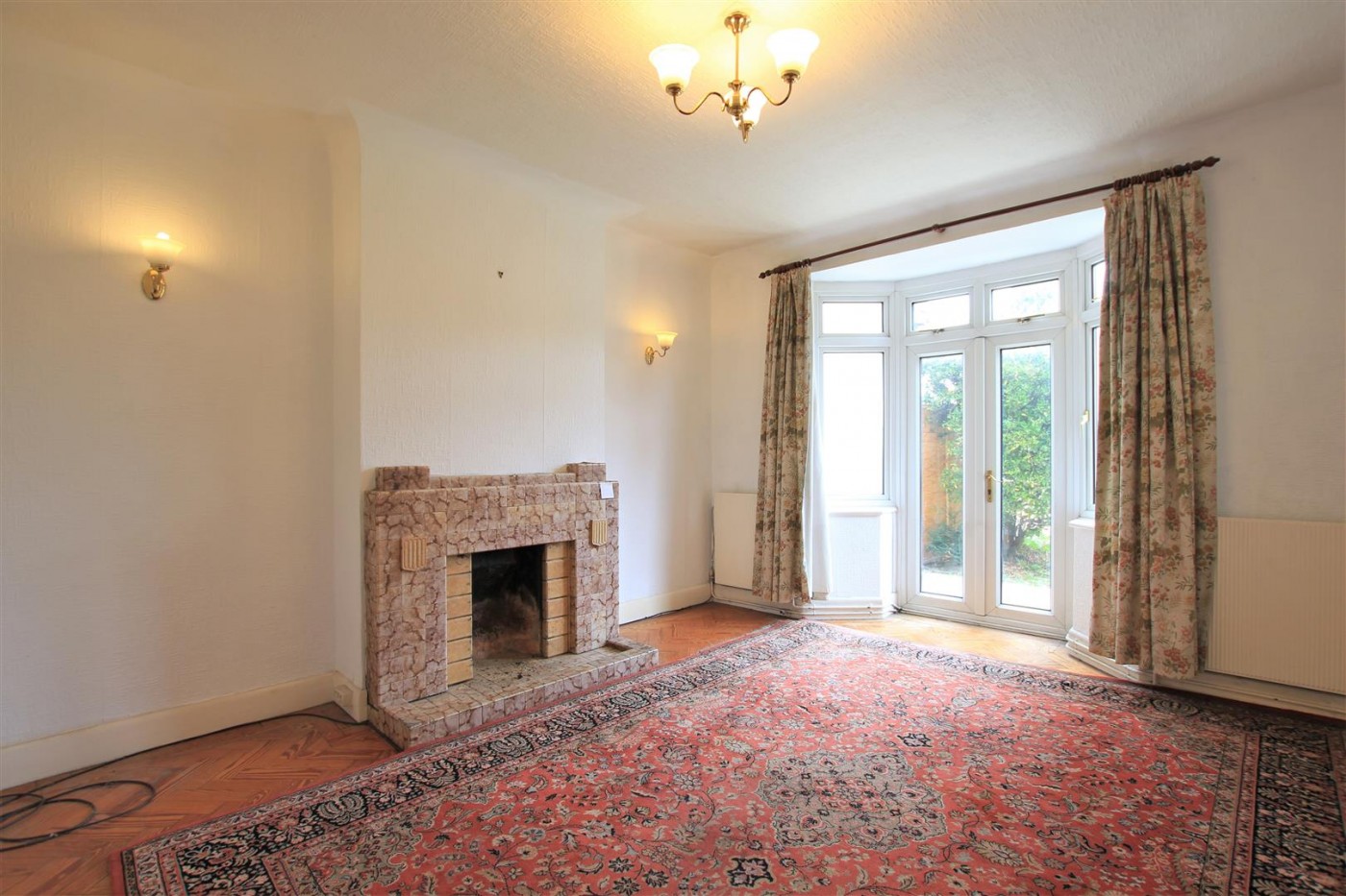 Burns Way, Heston, TW5, 3 bedroom, House SemiDetached